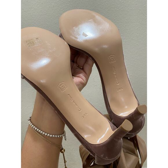 Gianvito Rossi Light Pink Velvet Heels Bow Ribbon Ankle Tie size 9.5 - Picture 9 of 10